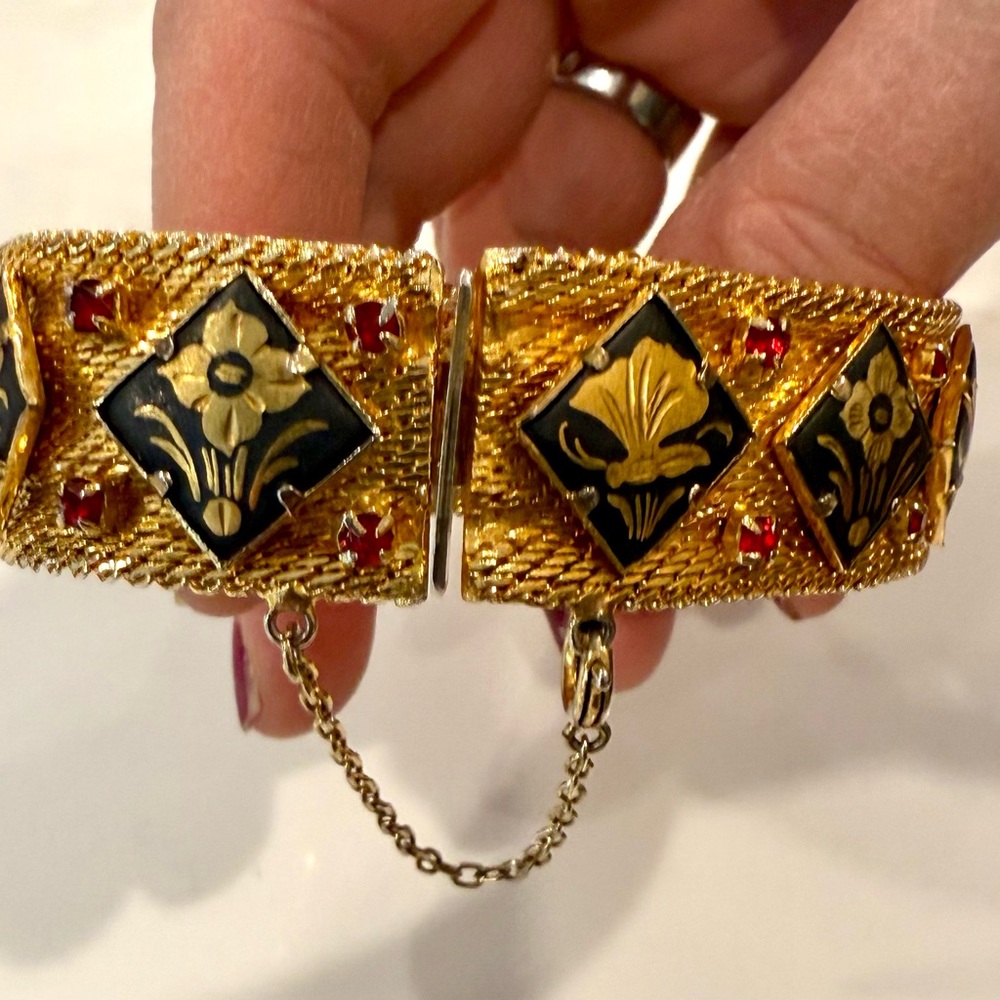 Radi Elegant Gold, Black and Red Floral Bracelet